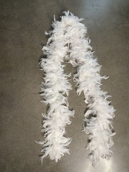 Boa de plumas blancas de ganso 2 mt.